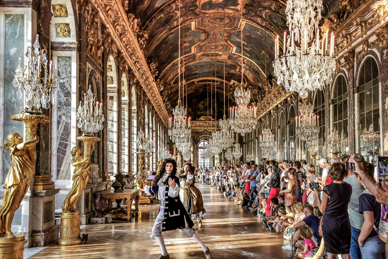 Tour di un giorno a Giverny e Versailles in auto di lusso