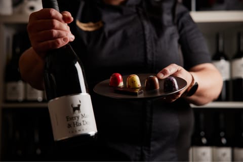 Tasmania: Chocolate and Wine Pairing Experience - Image 2