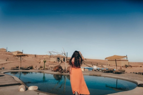 Marrakech : Déjeuner magique dans le désert d'Agafay avec piscine