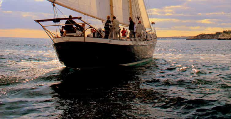 Newport: Champagne Sunset Sail