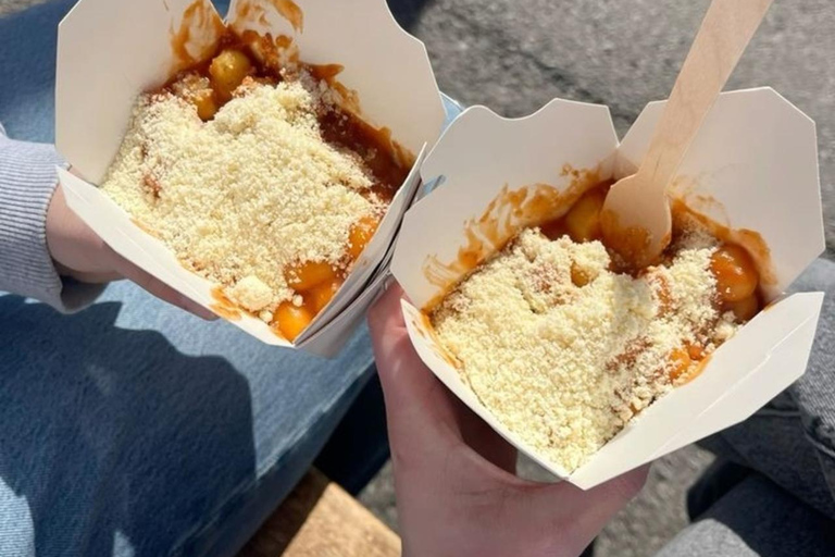 Montreal: Best Street Food Tour With A Local Guide Montreal: 3 Hours Private Food Tasting Walking Tour