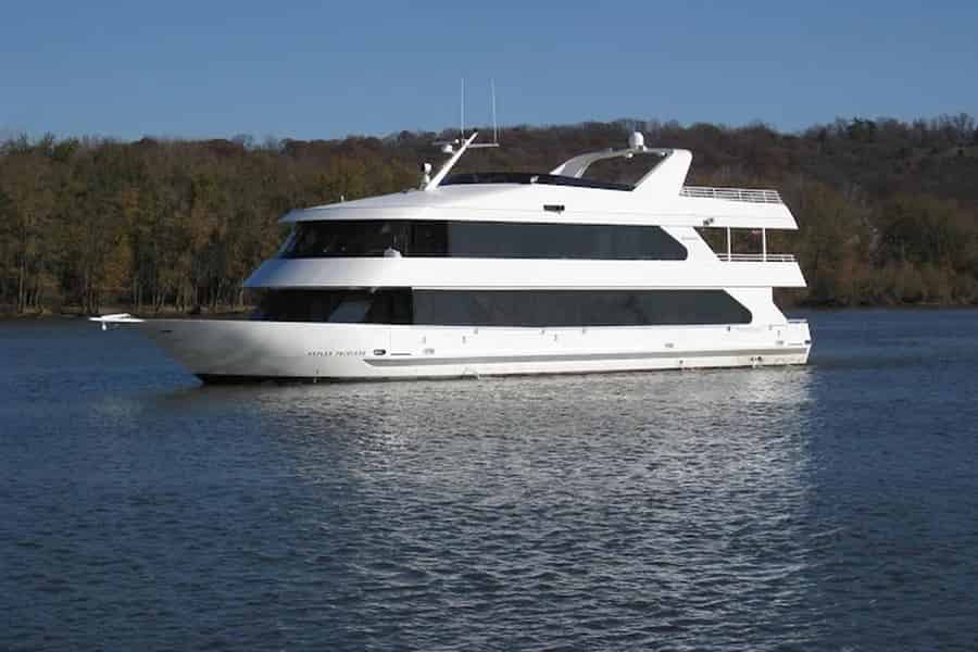 Augusta: Malerische Flussfahrt auf dem Missouri mit Mahlzeiten. Foto: GetYourGuide Augusta: Malerische Flussfahrt auf dem Missouri mit Mahlzeiten. Foto: GetYourGuide