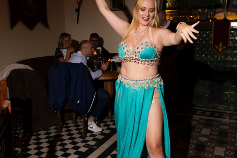 Budapest: Royal Feast Dinner with Drinks & Live Shows