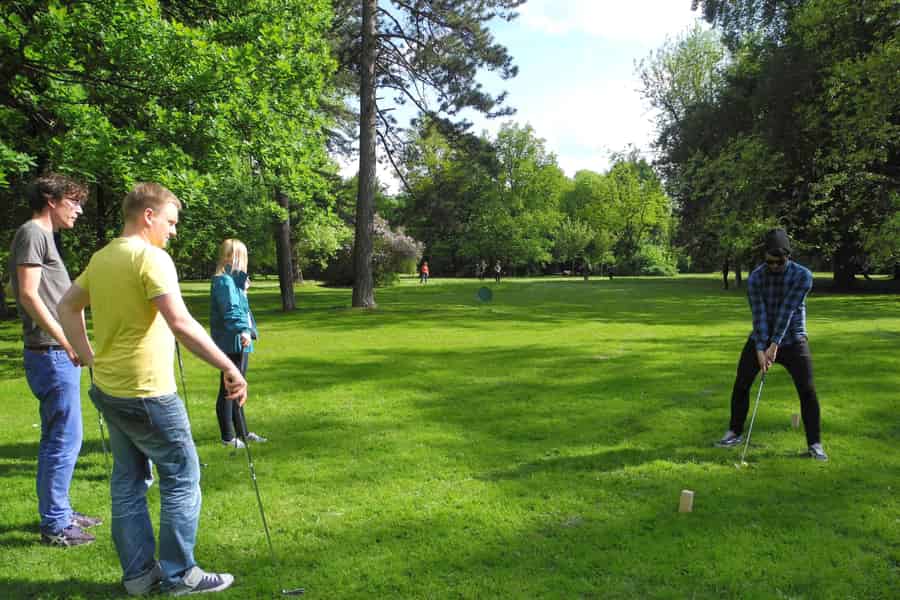 Crossgolf in Leipzig: Ein einzigartiges Event für Firmen, Freunde & Familie. Foto: GetYourGuide