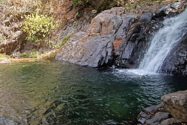 Los Planes de Gualaca Waterfalls Tour
