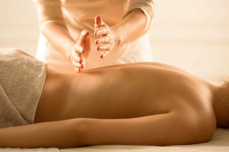 阿加迪尔：传统土耳其浴与按摩（含酒店接送）1小时传统土耳其浴