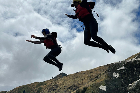 Hanmer Springs: Waiau Gorge Rafting Tour