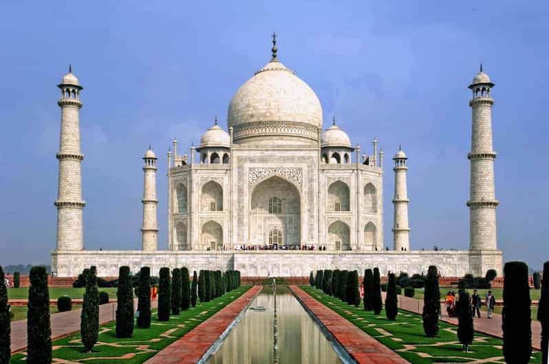 From Delhi: Taj Mahal & Agra Day Trip by Superfast Train