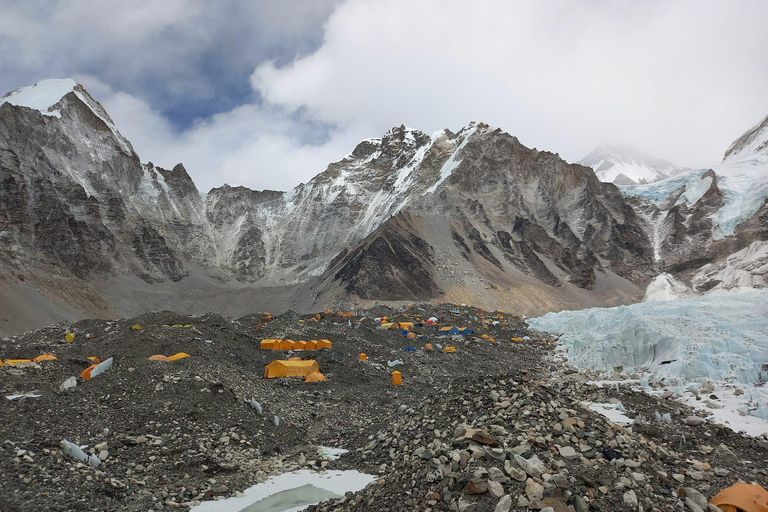 Trekking del Campo Base dell&#039;Everest con pernottamento - 15 giorniTrekking del Campo Base dell&#039;Everest con pernottamento