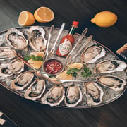 Dublin: Guinness & Oysters Experience at The Temple Bar Pub