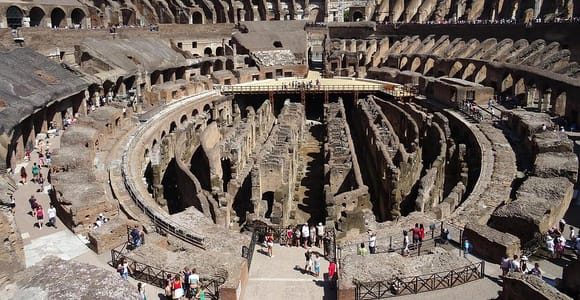 Rome: Guided Tour of Colosseum, Forum and Palatine Hill