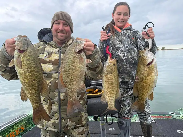 Erie: Lake Erie Smallmouth Bass Fishing Trip