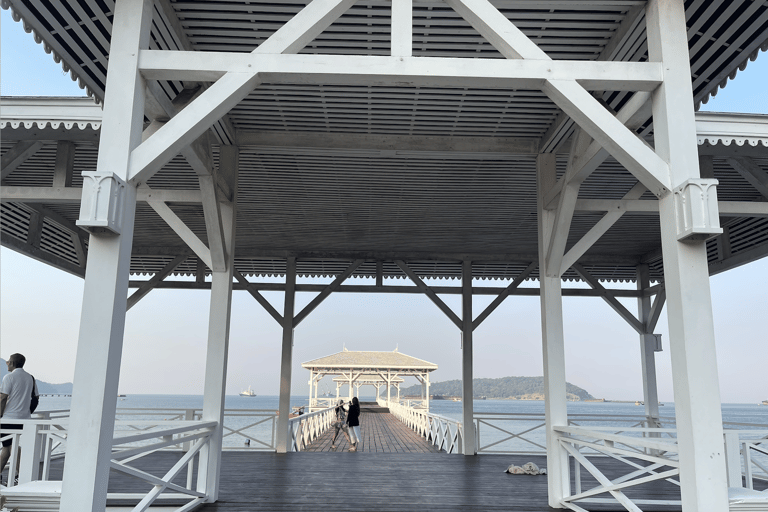 Pattaya: Koh Si Chang Highlights Day Tour with Hotel Pickup
