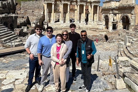 Porto di Kusadasi: Tour di Efeso con ingresso salta fila