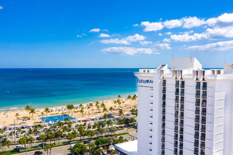 Fort Lauderdale: Bahia Mar Hotel Pool Pass with Beach Access