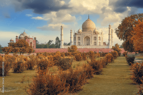 Da Bangalore al Taj Mahal e Delhi: un viaggio di lusso di 2 giorniTour con soggiorno in hotel 4*, pranzo, auto con aria condizionata, guida