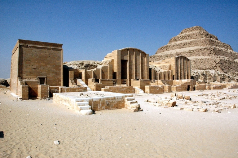 Ab Hurghada: Tagestour Pyramiden, Memphis & Sakkara mit Flug