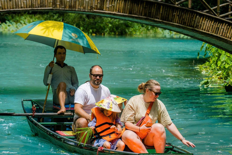 Hanoi: Ninh Binh Am Tien Cave or Trang An, Mua Cave & Hoa Lu Private Tour: Ninh Binh, Hoa Lu, Trang An, Mua Cave, Incense