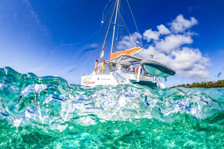 Mauritius: dagtocht met catamaran naar noordelijke eilandenGedeelde dagtocht met catamaran naar noordelijke eilanden