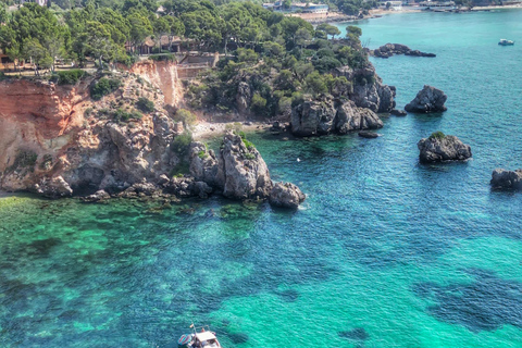 Palma de Mallorca: Private Sunrise Boat Tour & Watersports Sunrise experience + Long stop with water toys.