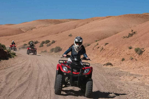 Marraquexe: Agafay Desert Quad &amp; Camel Rides with Dinner Show