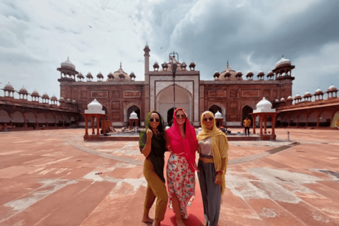 Agra - Gatumat Street Food Guidad promenad med kryddmarknad eller guideAgra: Historiska höjdpunkter Privat vandringstur