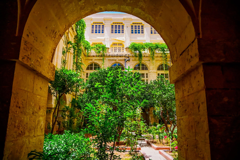 瓦莱塔组合套票：信仰奥秘与黑衣修士体验瓦莱塔组合套票：《信仰奥秘》与黑衣修士门票