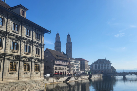 Zurich: Old Town, Lake Cruise, & Lindt Chocolate Tour