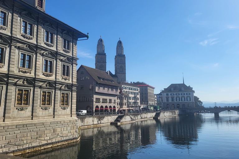 Zurich: Old Town, Lake Cruise, & Lindt Chocolate Tour