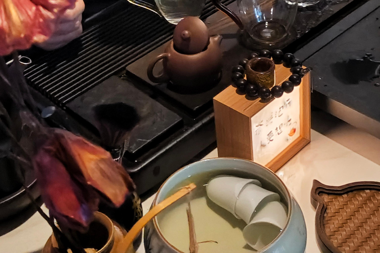 Shanghai: Discover the Art of Chinese Tea Culture
