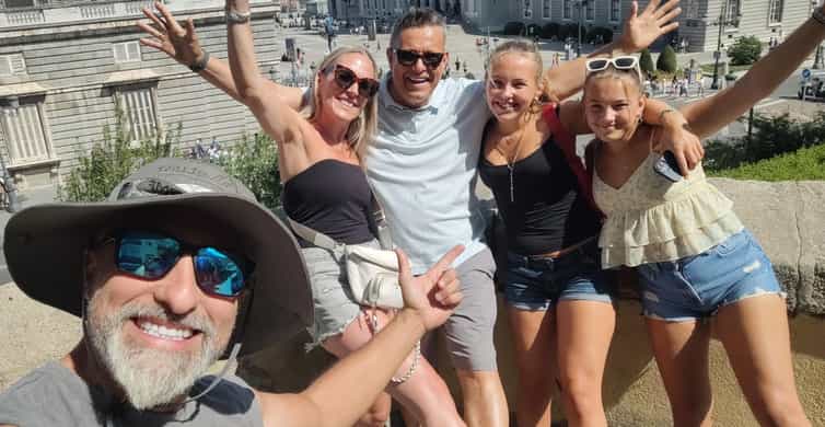 "See Madrid Differently: A Premium Private Tuk Tuk Ride" photo 13