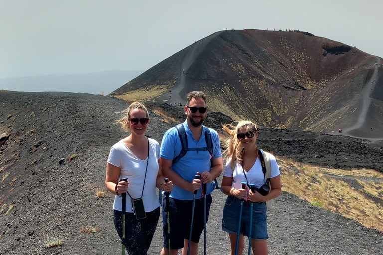 Etna day trip from Siracusa. Trek, wine and food included