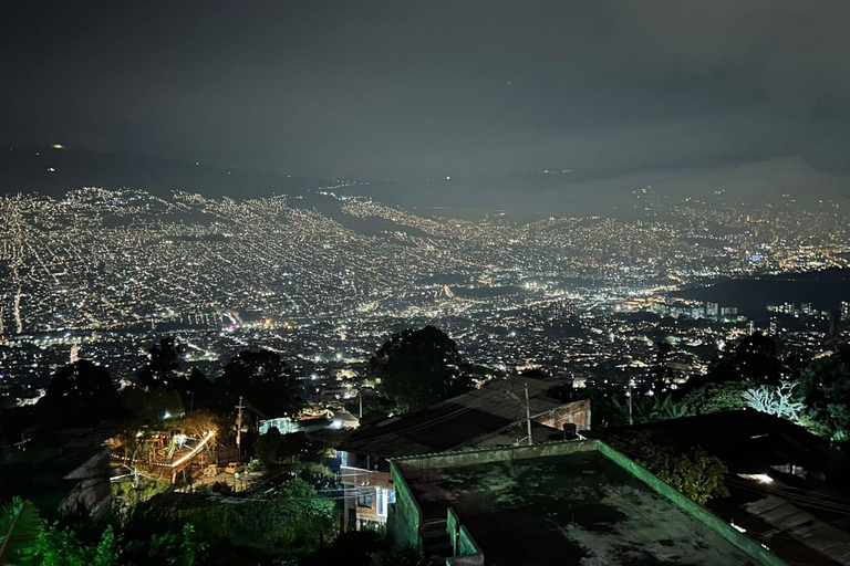 Night getaway, Picacho viewpoint, and 7 other viewpoints in Medellín