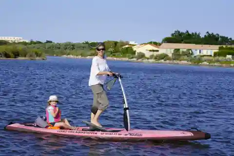 Gruissan: aquastepper rental (a mix of paddleboarding and stepper)