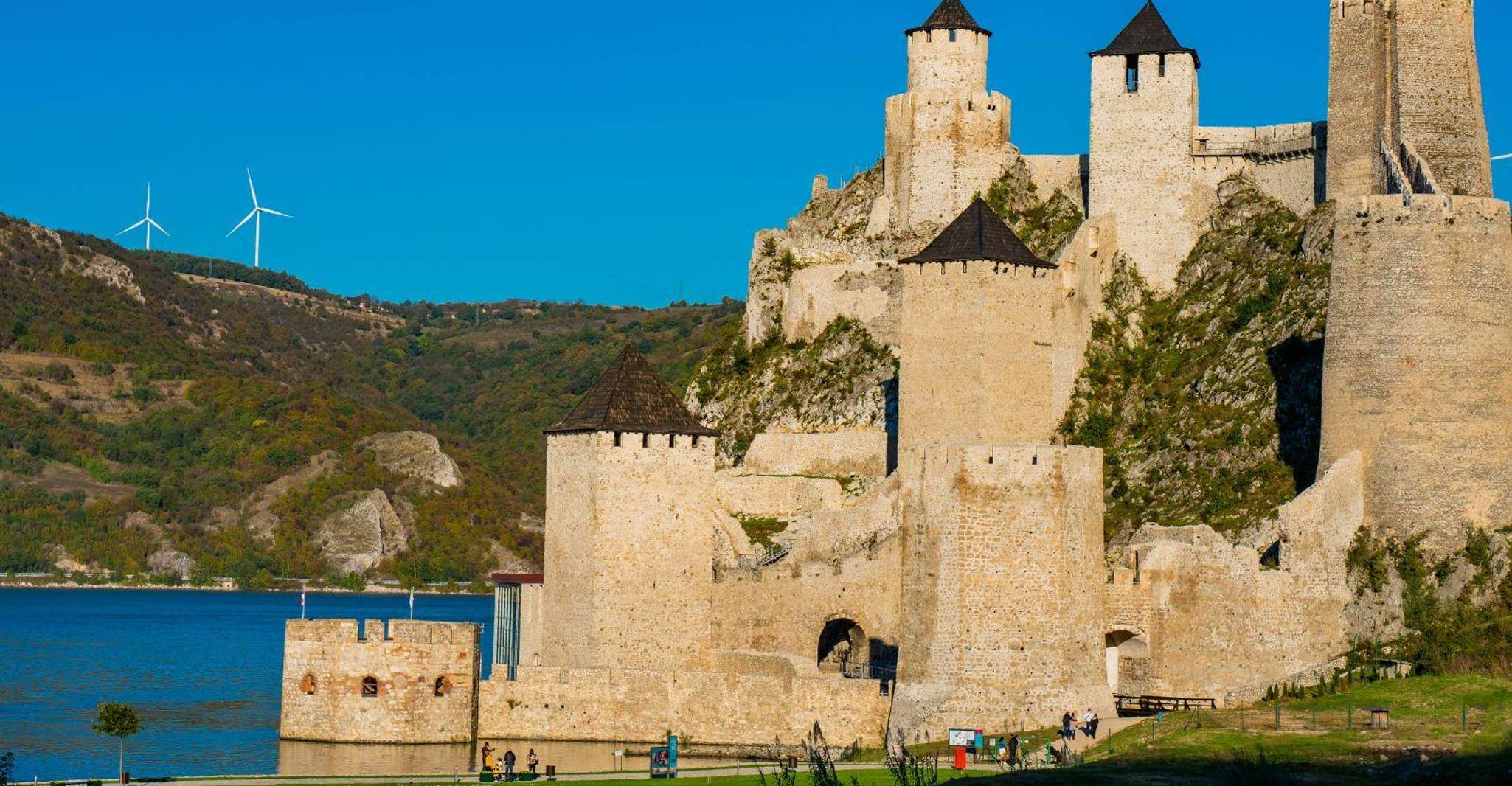 Iron Gate, Golubac fortress, Lepenski vir and boat cruise - Housity