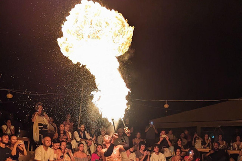 Marrakesch: Dinner-Show in der Wüste Agafay, Kamelritt und 1 Stunde BuggyfahrtMarrakech: Agafay Wüsten-Dinner-Show und Kamel-Ritt