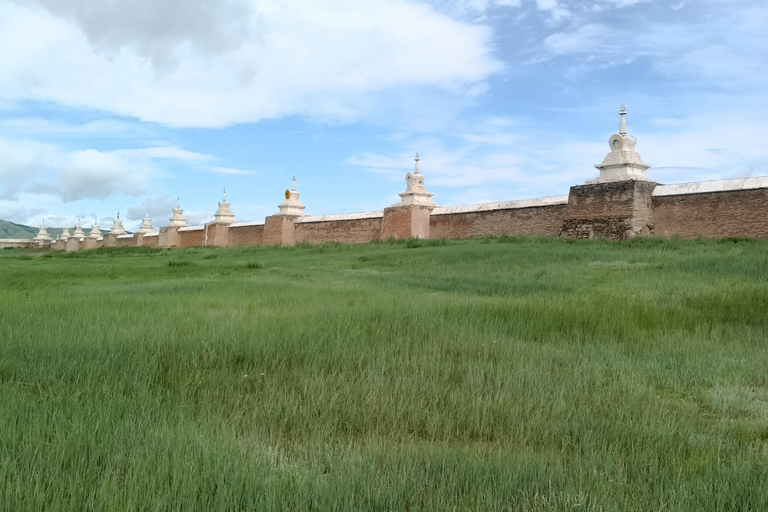 Mongolië: Rondreis door de Gobiwoestijn en Kharkhorin, Centraal-Mongolië