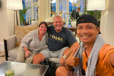 Ho Chi Minh City: Phnom Penh Day Trip with Lunch With English-Speaking Guide and with Lunch