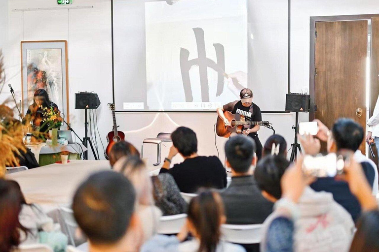 Learn Chinese painting and calligraphy in Shanghai