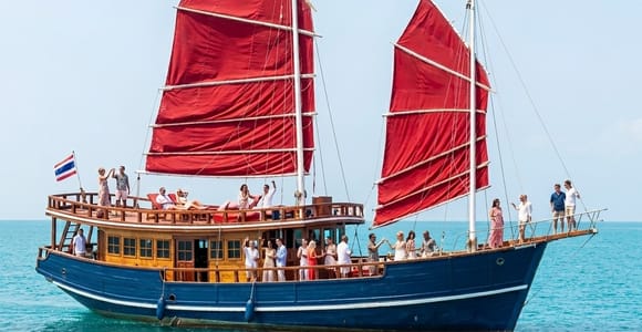 Koh Samui: White Lotus Sailing to Ang Thong Marine Park