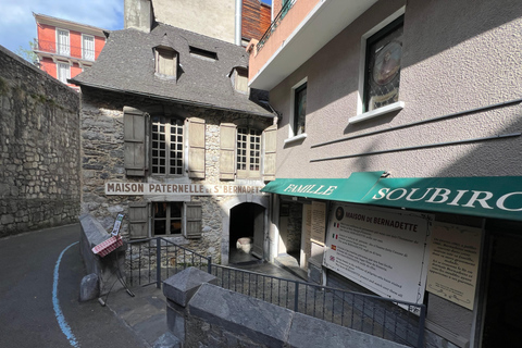 Lourdes : Footsteps of Bernadette with Food & Wine tastings