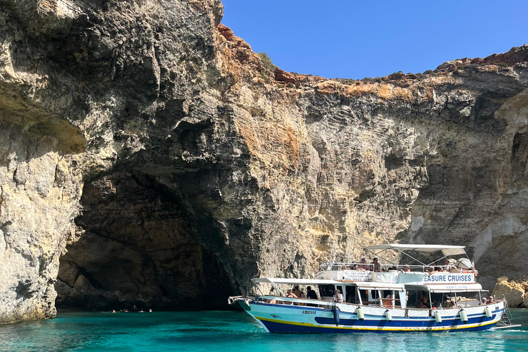 Malta: Comino, Gozo, Blue & Crystal Lagoon, and Caves Cruise Blue & Crystal Lagoon, Gozo & Caves - Trip B