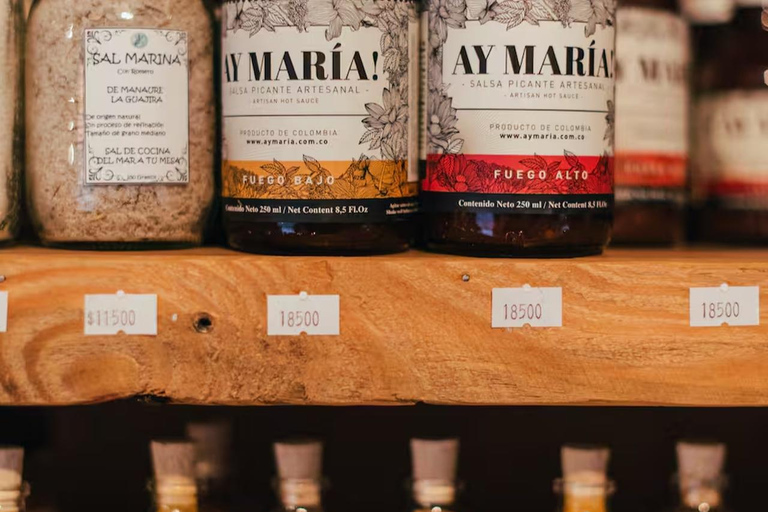 Bogotá: Chapinero Alto Walk with Coffee &amp; Local Market