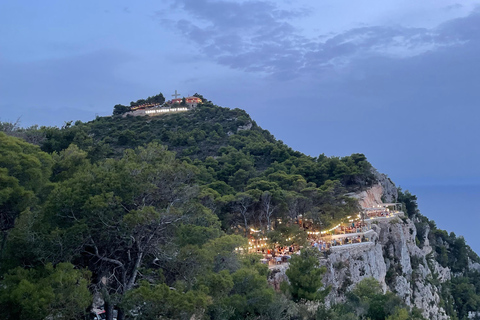 ZAKYNTHOS: Tour nocturno griego al atardecer: ¡Baila y Explora!