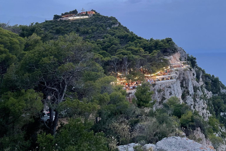 ZAKYNTHOS: Tour nocturno griego al atardecer: ¡Baila y Explora!