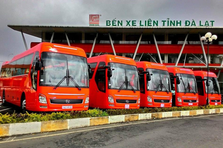 Da Lat: Transfer autobusem z/do Sai Gon z FUTA Bus LinesPodróż pojedyncza z Da Lat do zachodniego dworca autobusowego w Sai Gon