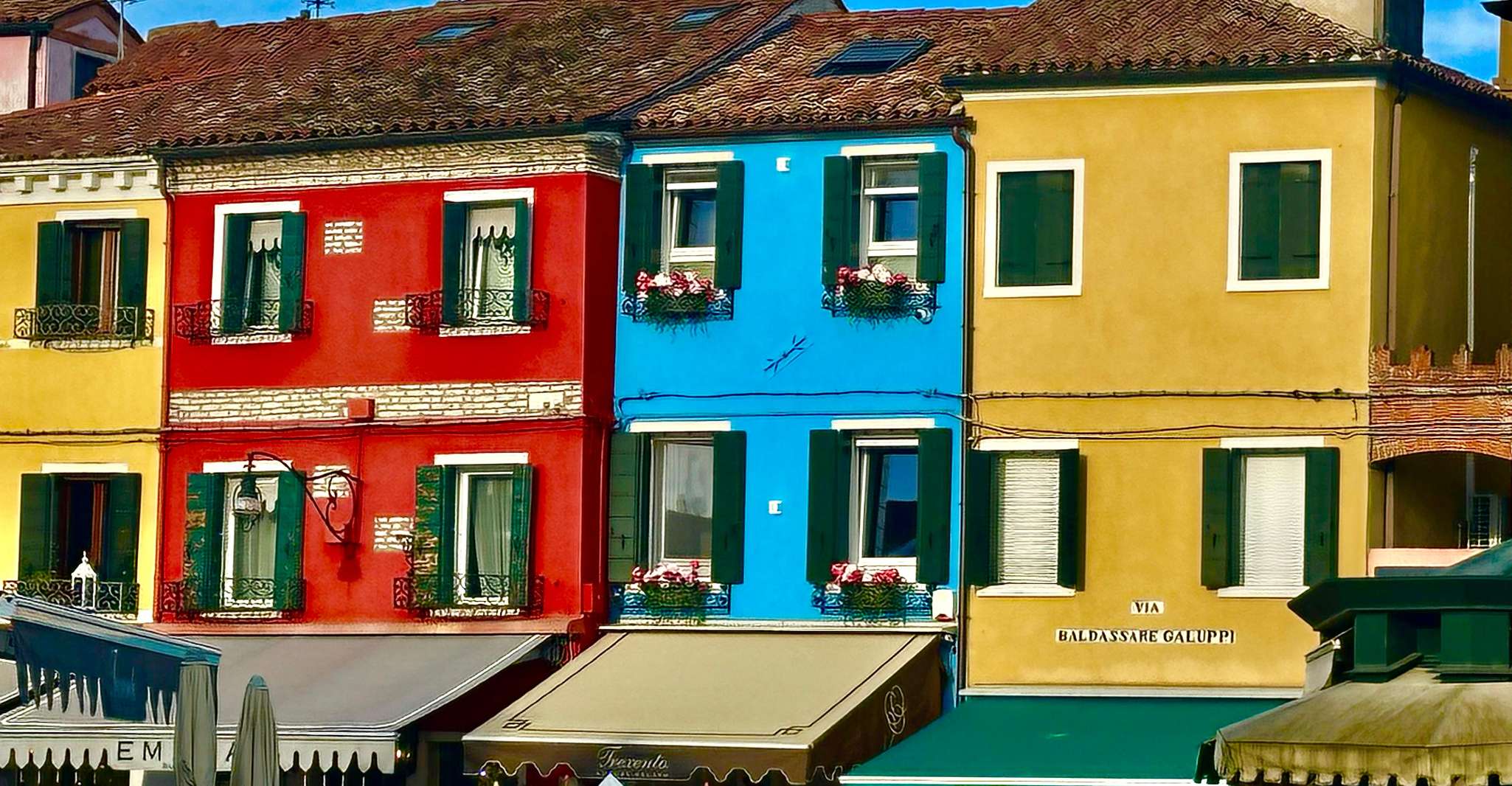Venice: Boat tour and visit to Murano Glass and Burano Lace