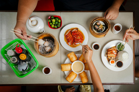 Manila: Binondo Bites Food Tour with 15+ Tastings