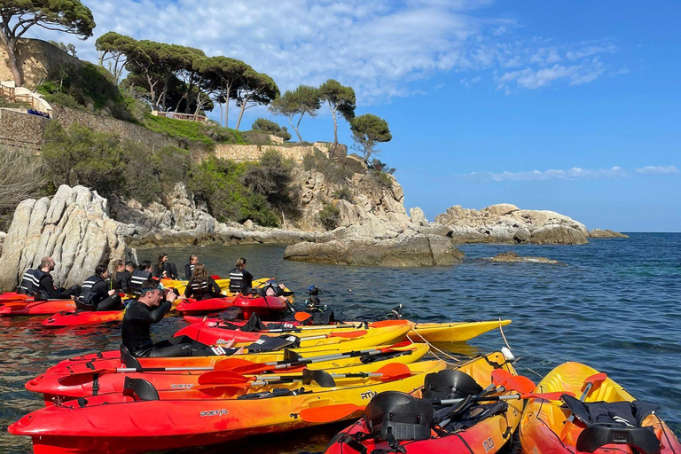 From Barcelona: Costa Brava Kayak & Snorkel Tour with Picnic From Barcelona: Costa Brava Kayaking and Snorkeling Day Trip