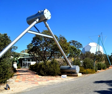 Gravity Discovery Centre: Day Visit Admission Ticket
